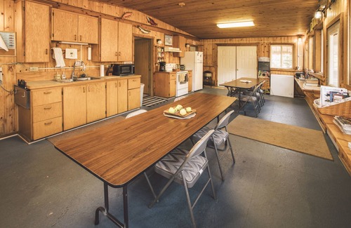 Cohoe Cabin | Chinook Cabin offers serene space on gorgeous Kasilof River. 5 min to fishing