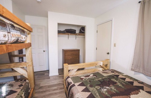Cohoe Cabin | Chinook Cabin offers serene space on gorgeous Kasilof River. 5 min to fishing