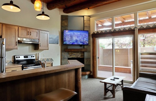 Solar Ranch Cabin | Chipeta Lodge