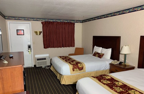 Mount Pleasant Hotel | Chippewa Motel