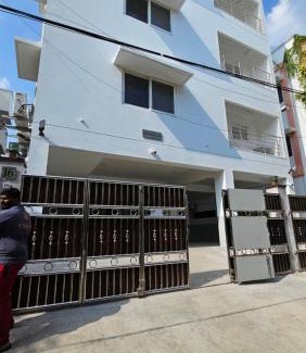 Mylapore Tiruvallikk Apartment | Chippy service Apartments No16