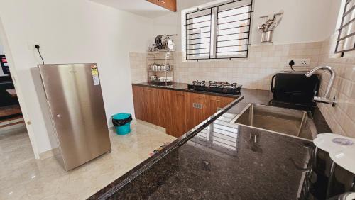 Mylapore Tiruvallikk Apartment | Chippy service Apartments No16