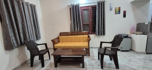 Chikkamagaluru House | Chiraanya Service Apartment
