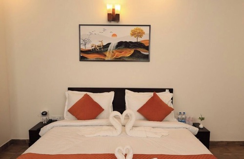Ramnagar Hotel | Chiraiya Resort and Hotels