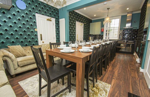 Brighton City Centre House | Chocolate Box Central by Brighton Holiday Lets