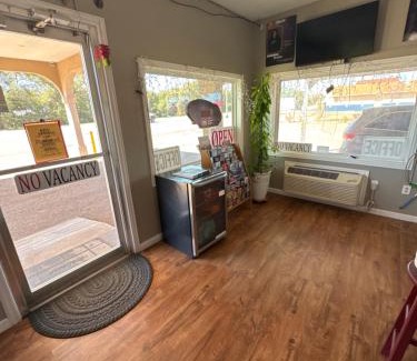 Clovis Hotel | Choice Inn