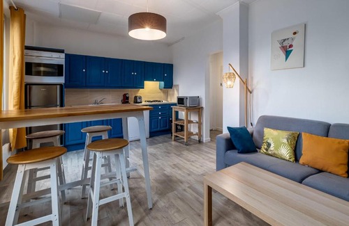 Choisy-le-Roi Apartment | Choisy Parmentier-8 min Paris- Airport ORLY