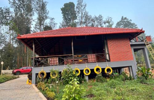 Horur House | Chombuka