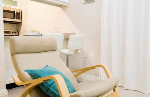 Saint Andrew Apartment | Choose To Be Happy @ EI8HT [Super Studios]