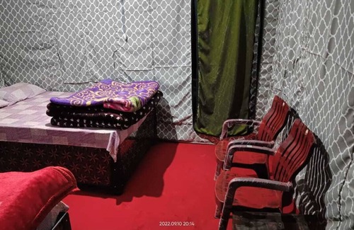 Dugalbitta Hotel | Chopta Hilltop Camps