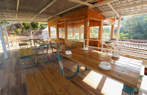 Kotagiri Hotel | Chow Chow Valley Resort