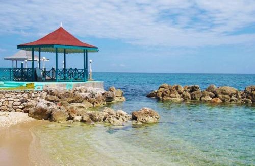 Tower Isle Apartment | Chrisanns Hidden Cove 2 bedroom