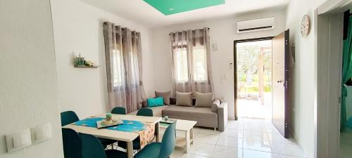 Megalos Prinos Villa | Chrisella Villa