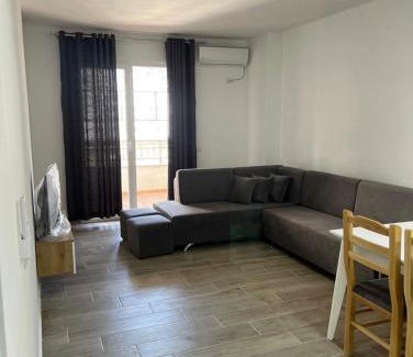 Shengjin Apartment | Chriss Apartaments