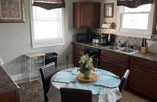 Williamstown Apartment | Christian, veteran, family owned and operated