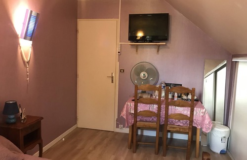 Lourdes Bed & Breakfast | christiane's apartment or bed and breakfast