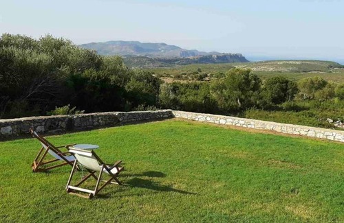 Paliki House | christina house