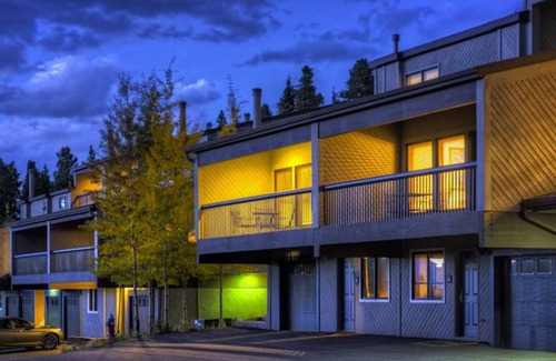 Baldy Mountain Condo | Christmas at Gold Point Resort in Breckenridge