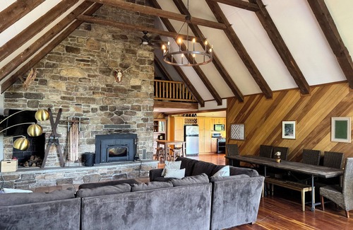 Mattawana Cabin | Christmas Tree Farm A-Frame Retreat: Sauna + Views + Near PSU