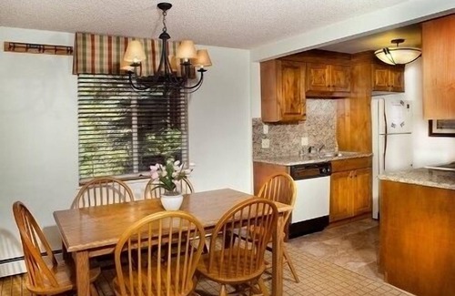 Vail Condo | Christmas Week! 2-Bedroom, 2-Bath Condo with Full Kitchen, Heated Pool & Spa.