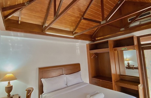 Surakarta Hotel | Chrome Hotel & Resort Solo