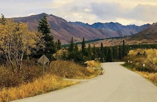 Anchorage Cabin | Chugach cabin in Flattop