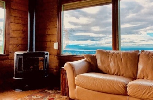 Anchorage Cabin | Chugach cabin in Flattop