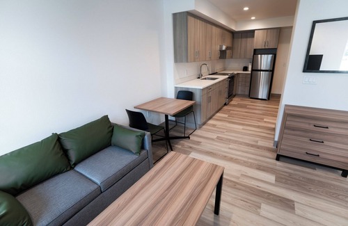 Valdez Hotel | Chugach Naswik Suites