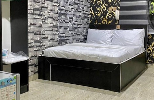 Ikeja Hotel | Chukzie Suites & Apartments