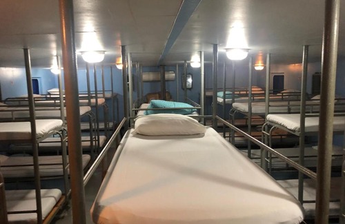 Chumphon Boat Rental | Chumphon Night Boat to Koh Tao