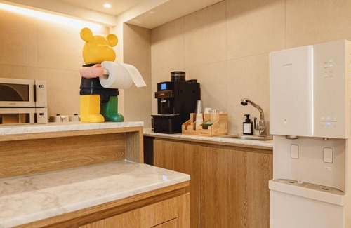 Chuncheon Hotel | Chuncheon Hound Hotel Namchuncheon Station