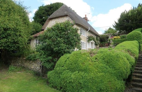 Warminster House | Church Steps Cottage, SALISBURY