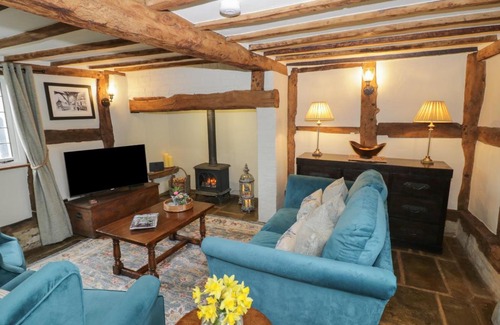 Welford on Avon House | Church View