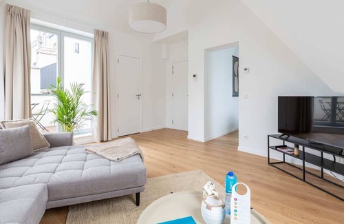 Ukkel Apartment | Churchill IV - Three Bedroom Apartment, Sleeps 6