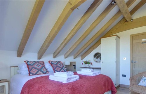 Stone in Oxney House | Churchlands in the beautiful Tenterden