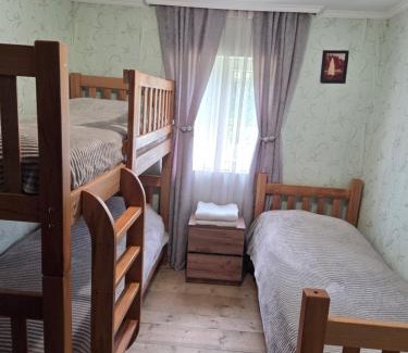 Ushguli House | Chvibiani Guesthouse & Bar