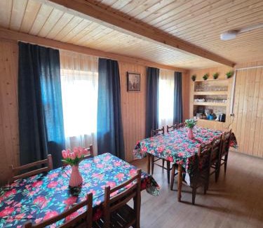 Ushguli House | Chvibiani Guesthouse & Bar