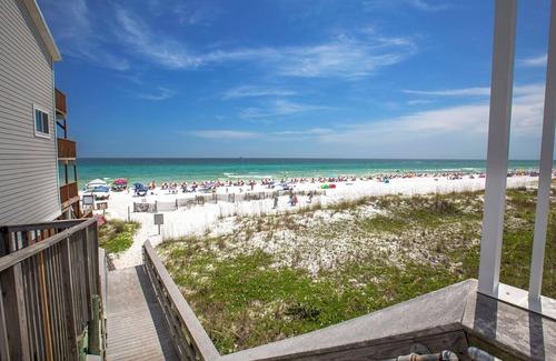 Miramar Beach Condo | Ciboney 1004 - Ground Floor, Steps to the Private Beach Access + Pool On-Site!