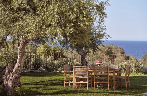 Akrotiri Villa | Cicada Exclusive Villa, a Sea View Gem