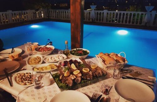 Cesme Hotel | Ciftlik Hotel