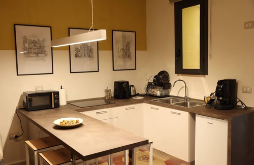 Caserta Apartment | Cimabue Cave Holiday House Caserta a stone's throw from the Royal Palace