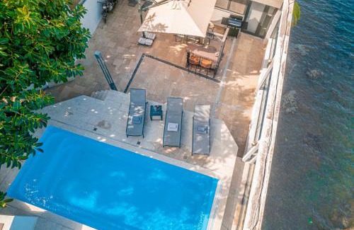 Yalikavak Villa | Çimentepe Residence Deluxe 1 - Villa with Pool & Close to Yalikavak Marina