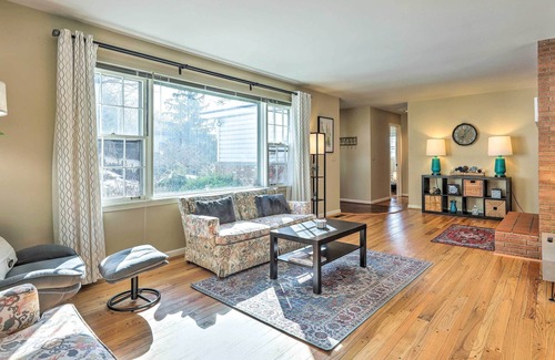 Clifton House | Cincinnati Vacation Rental: 5 Mi to Downtown!