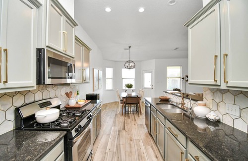 Katy House | Cinco Ranch Furnished 1 Story Home, King Beds, Walking Trail, Sleeps 6+