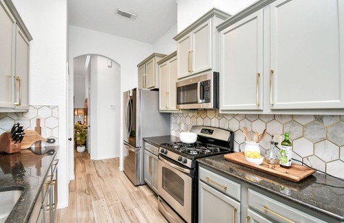 Katy House | Cinco Ranch Furnished 1 Story Home, King Beds, Walking Trail, Sleeps 6+