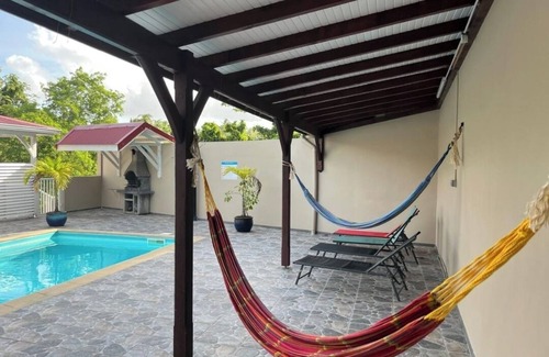 Riviere-Salee Apartment | CINNAMON APPLE