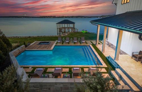 Denver House | Circle Hollow