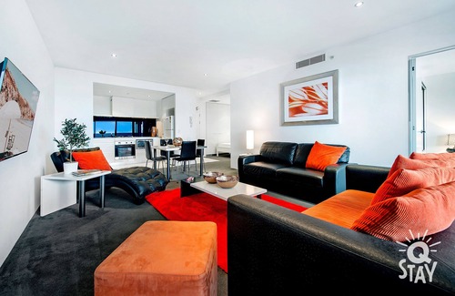 Surfers Paradise Apartment | Circle on Cavill – 1 Bed Unit Ocean View — Q Stay