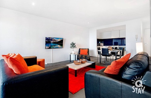 Surfers Paradise Apartment | Circle on Cavill – 1 Bed Unit Ocean View — Q Stay