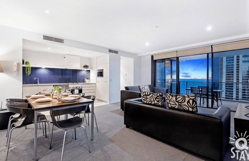 Surfers Paradise Apartment | Circle on Cavill - 2 Bedroom Ocean View Unit!